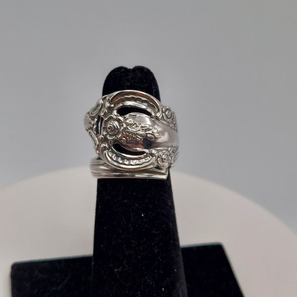 Vintage Spoon Ring Rosebud pattern sz 4.5 adjustable.